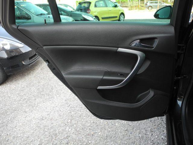 OPEL Insignia 2.0 CDTI 160cv Sports Tourer Cosmo - "DA VETRINA"