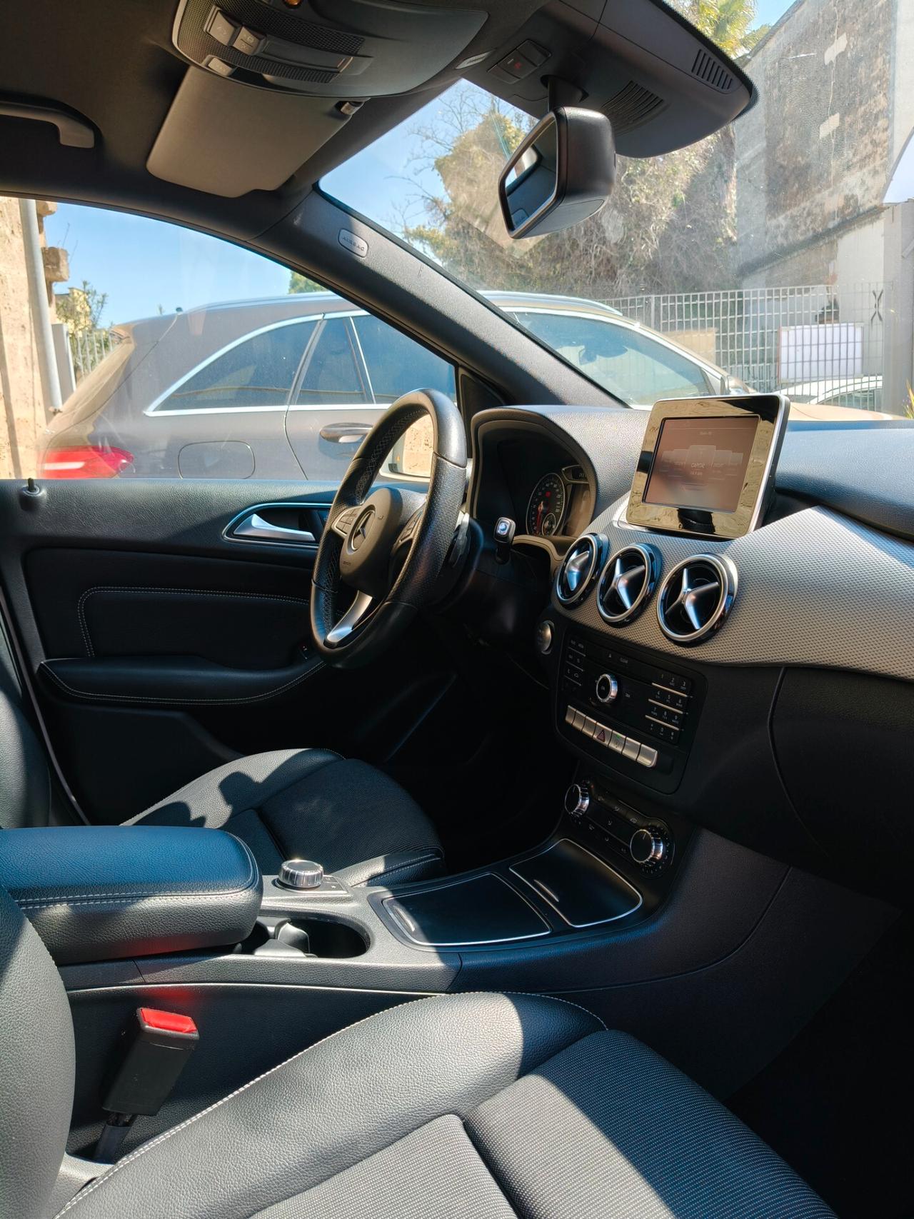 Mercedes-benz B 200 d Automatic 4Matic Executive