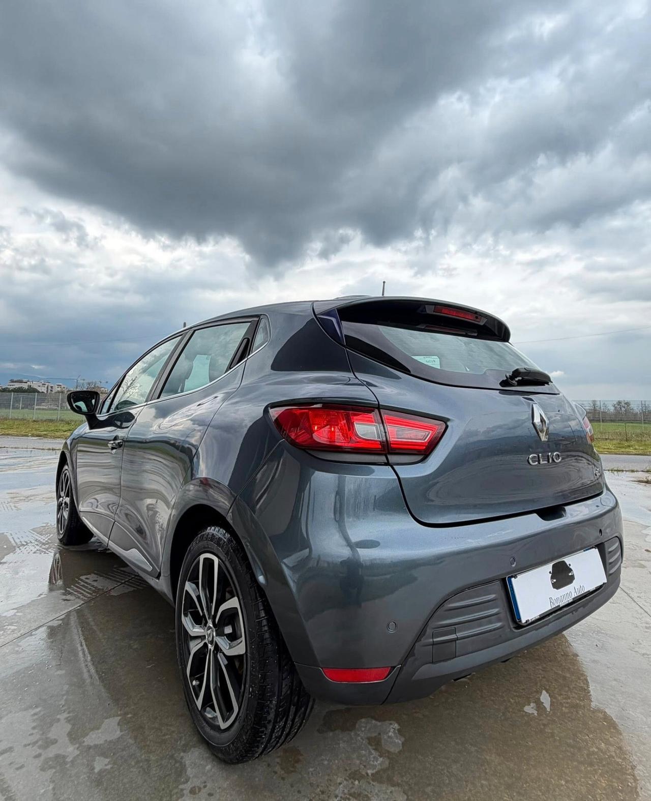 Renault Clio dCi 8V 75 CV Start&Stop 5 porte Energy Intens