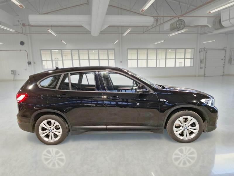BMW X1 xDrive 25e Business Advantage automatico