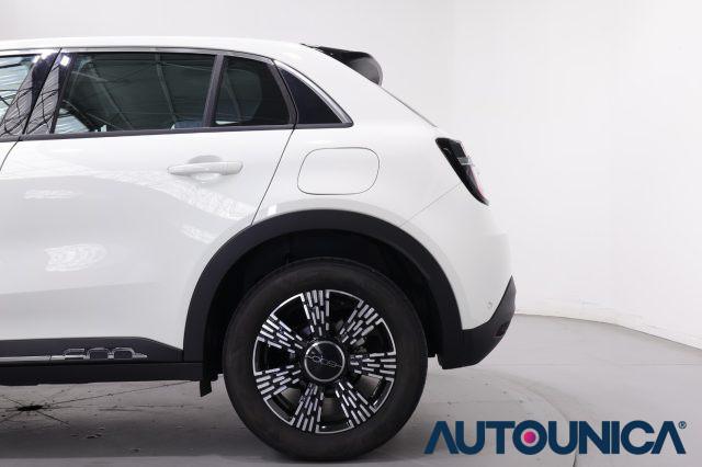 FIAT 600 HYBRID 100 CV DCT MHEV FARI LED