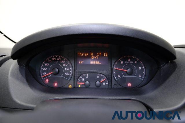 PEUGEOT Boxer 335 2.2 BLUEHDI 140 S&S PLM-TM FURGONE