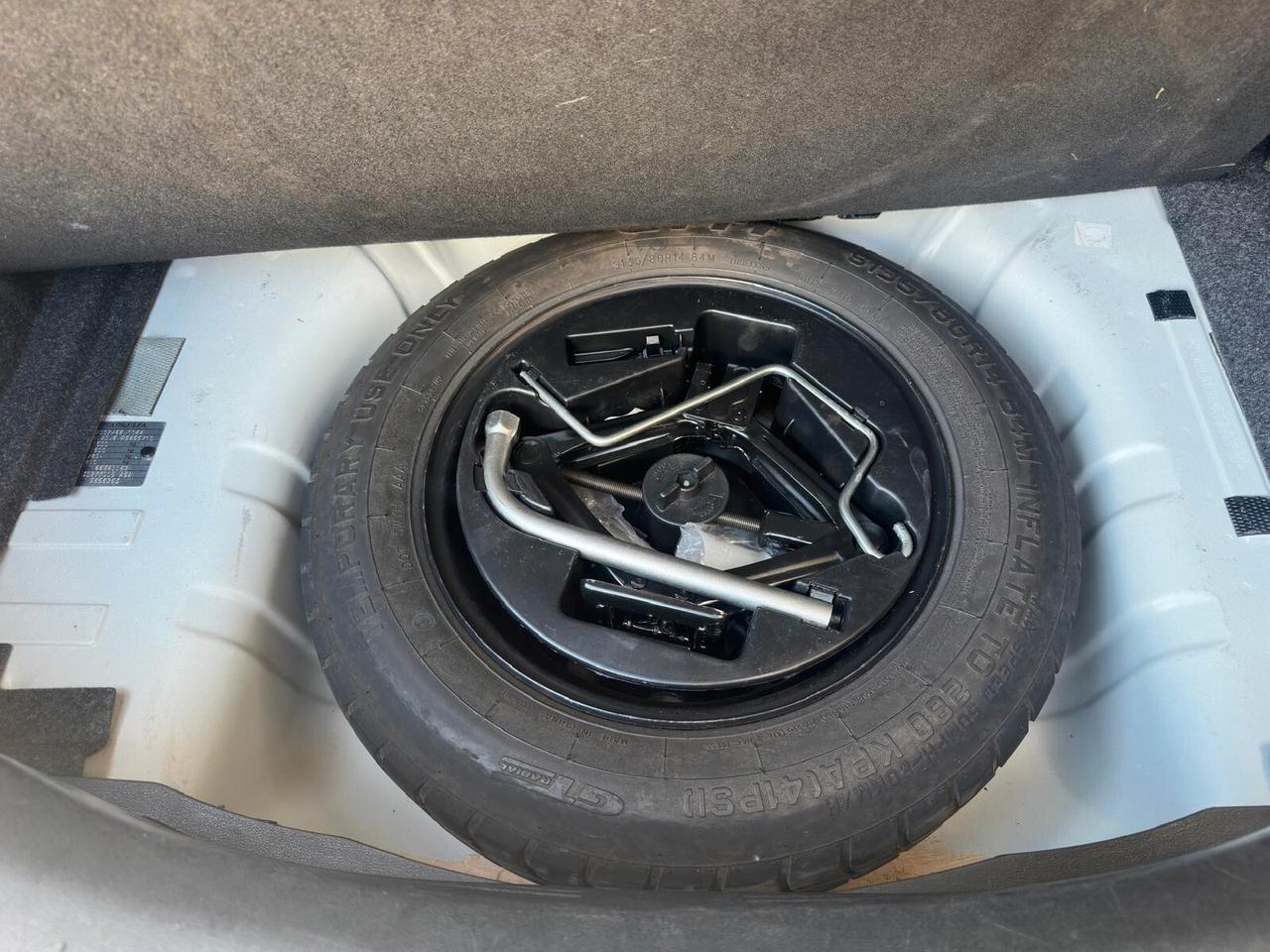 Lancia Ypsilon 1.0 FireFly 5 porte S&S Hybrid Silver PREZZO PROMO