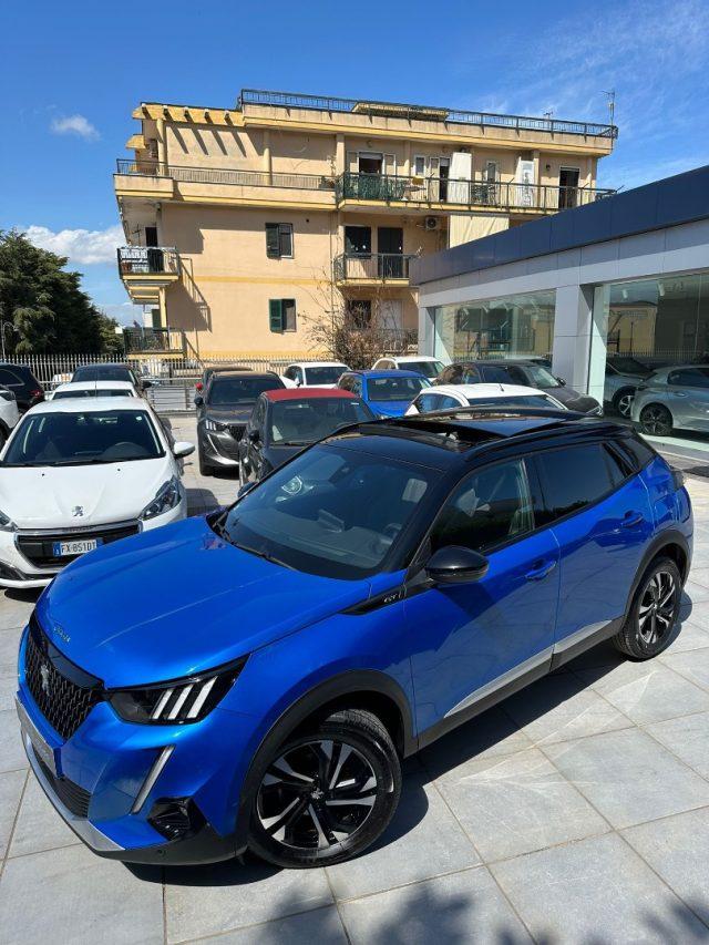 PEUGEOT 2008 BlueHDi 110 S&S GT + TETTO