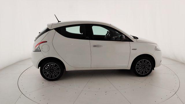 LANCIA Ypsilon 1.0 FireFly 5 porte S&S Hybrid Ecochic Gold