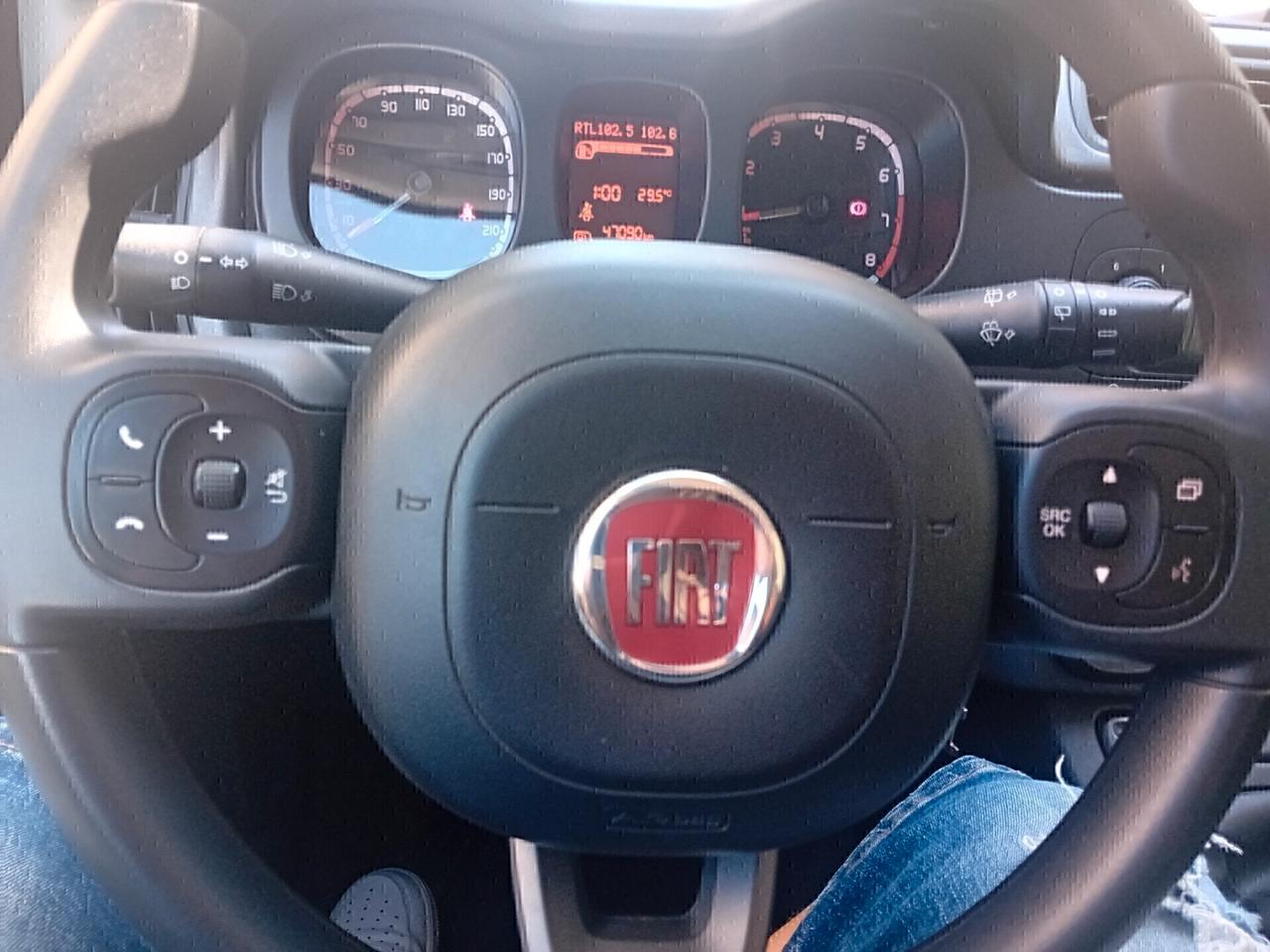 Fiat Panda 1.0 FireFly S&S Hybrid Red