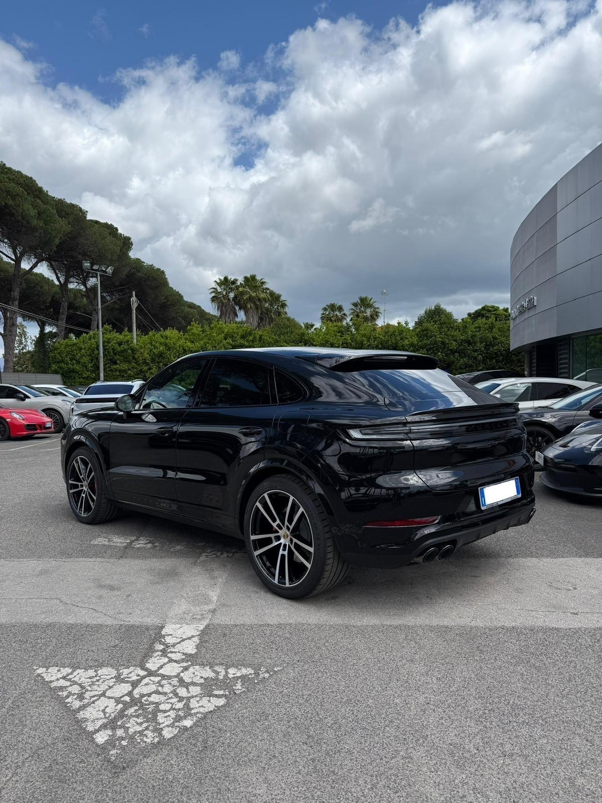 PORSCHE CAYENNE S COUPE 530 CV AUTO A NOLEGGIO