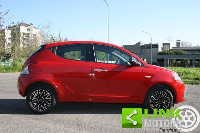 LANCIA Ypsilon 1.0 FireFly 5 porte S&S Hybrid Platino