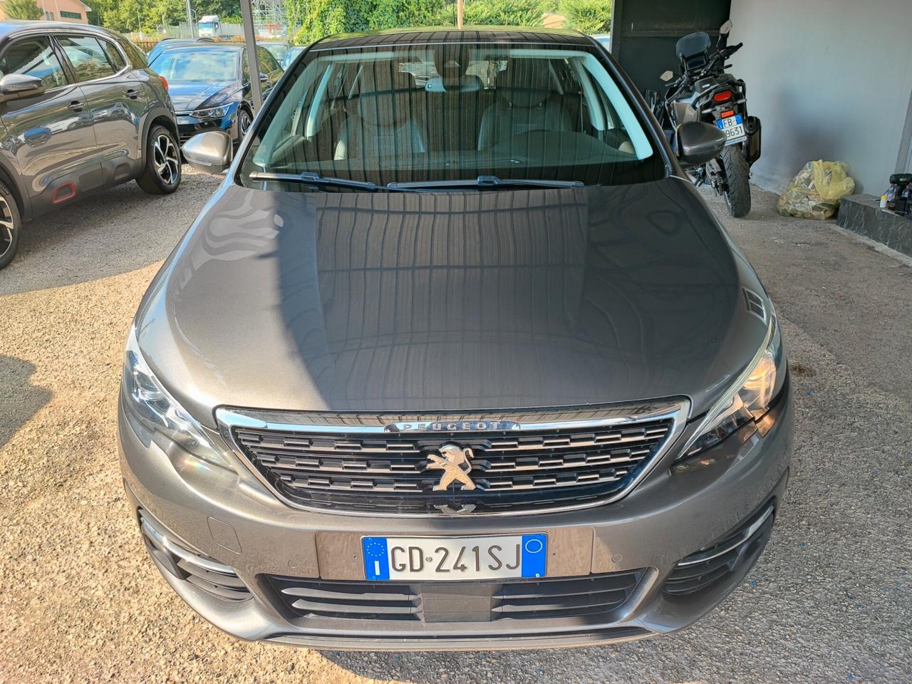 Peugeot 308 PureTech Turbo 130 S&S Allure