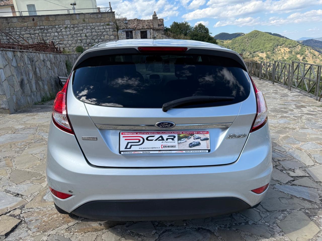 Ford Fiesta 1.5 TDCi 75CV 5 porte Titanium