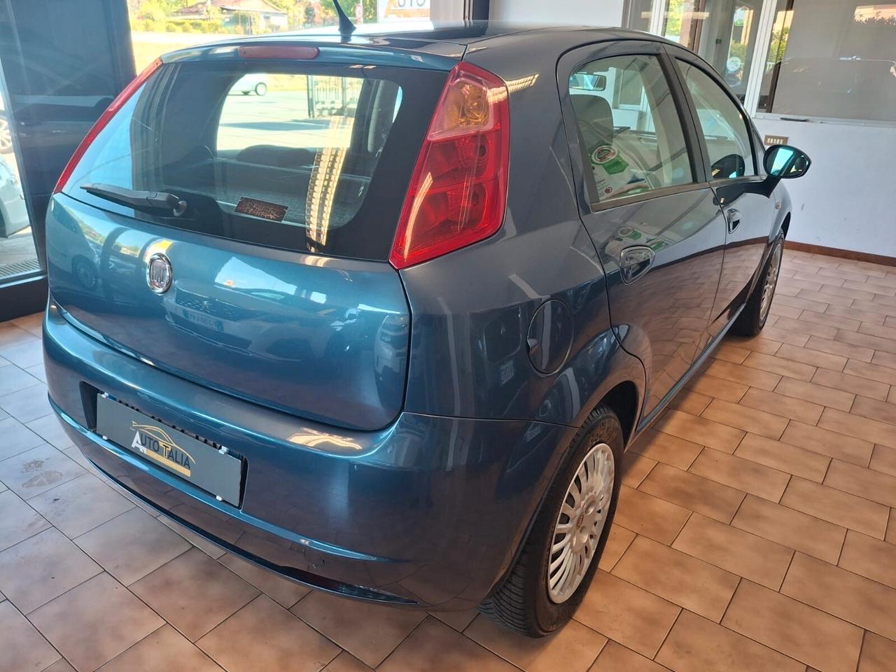 Fiat Grande Punto 5p 1.4 *NEOPATENTATI