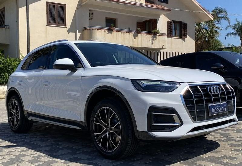 Audi Q5 Business Advanced 2.0 TDI 204CV S-Tronic quattro mhev 40