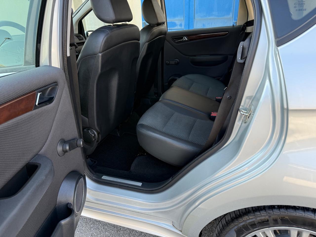 Mercedes-benz A 160 CDI BlueEFFICIENCY Elegance