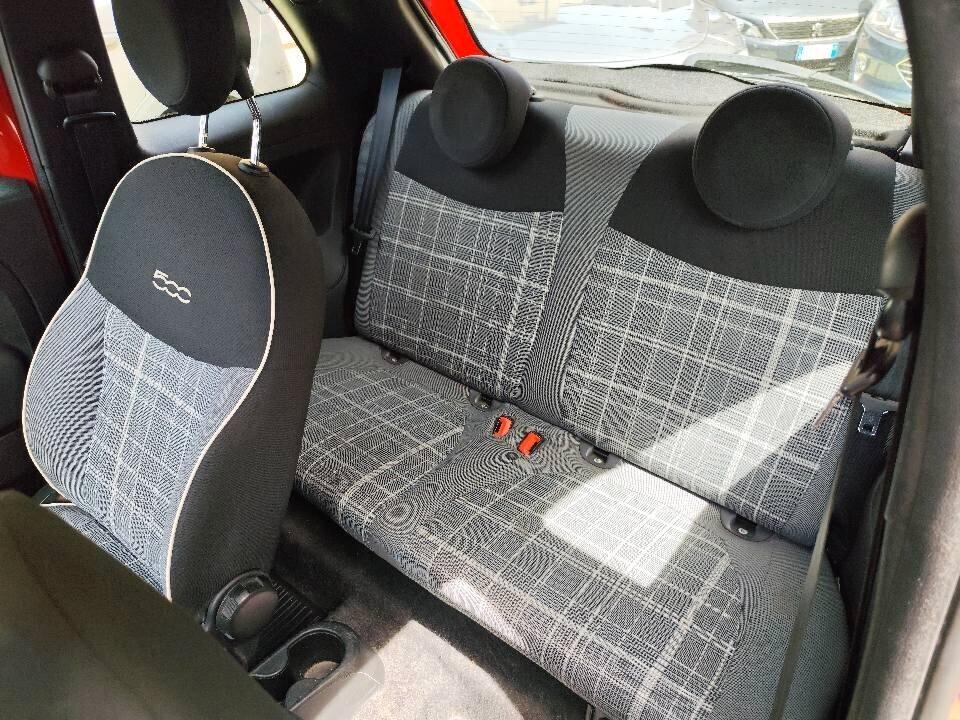 Fiat 500 1.0 Hybrid Lounge 70cv - 2021