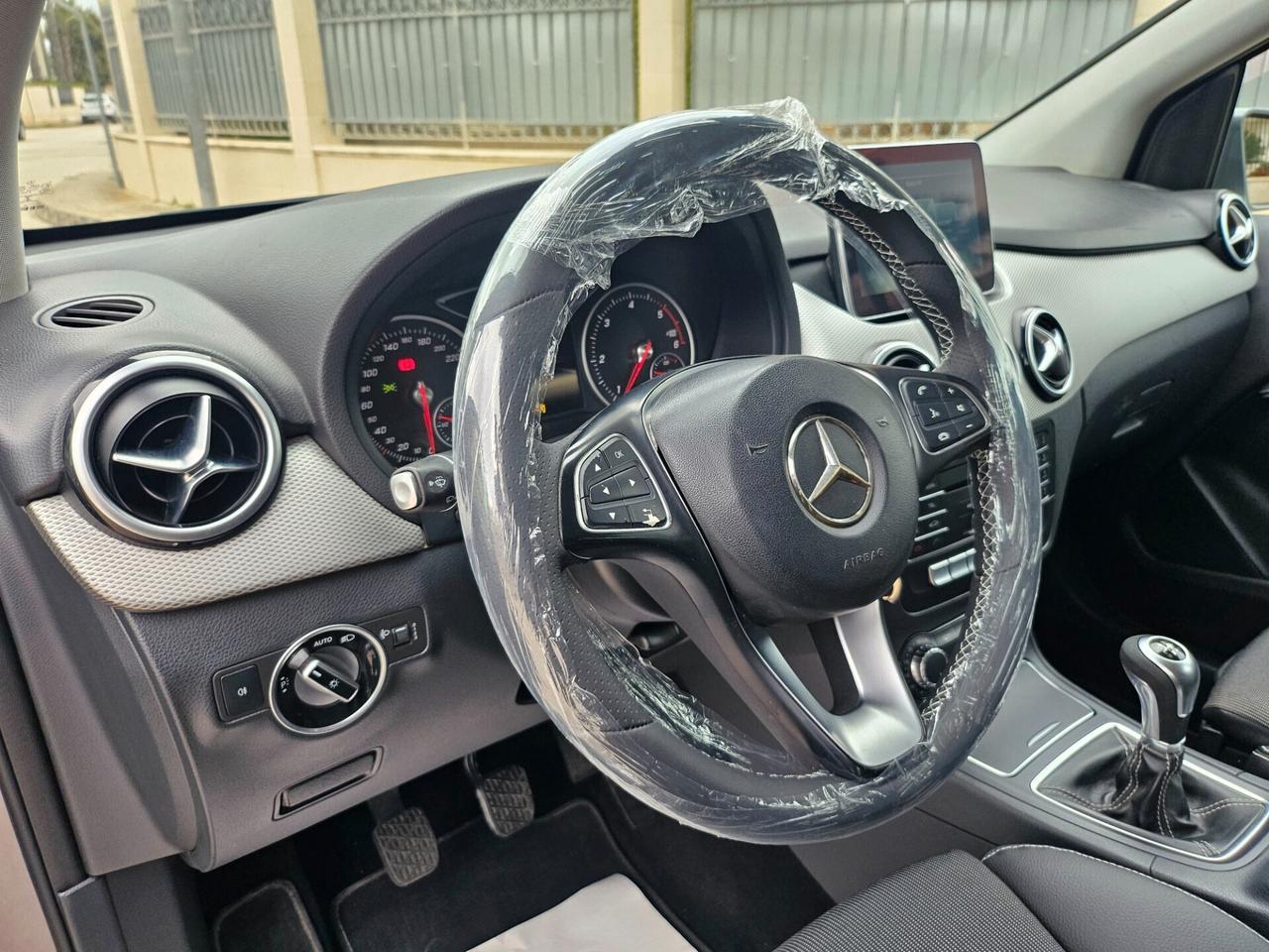 Mercedes Benz B 180 CDI 110cv AMG Sport