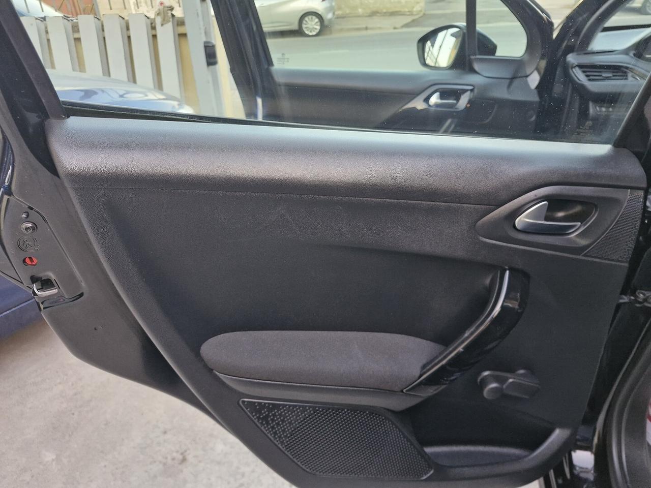 PEUGEOT 208 1.2 VTi 82 CV ALLURE BENZINA 130000KM