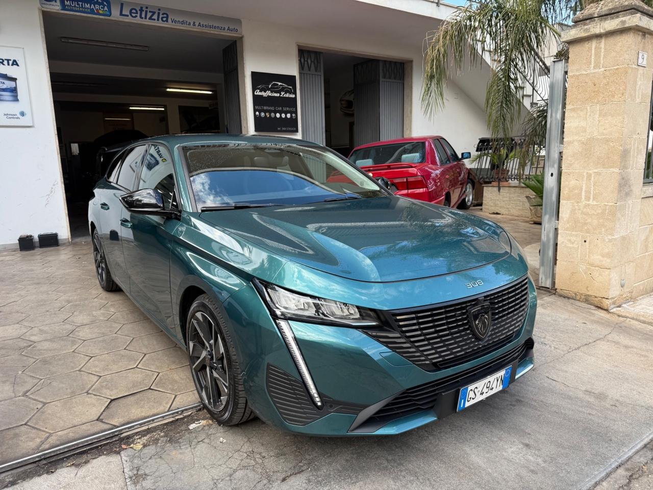 Peugeot 308 BlueHDi 130 S&S EAT8 SW Allure