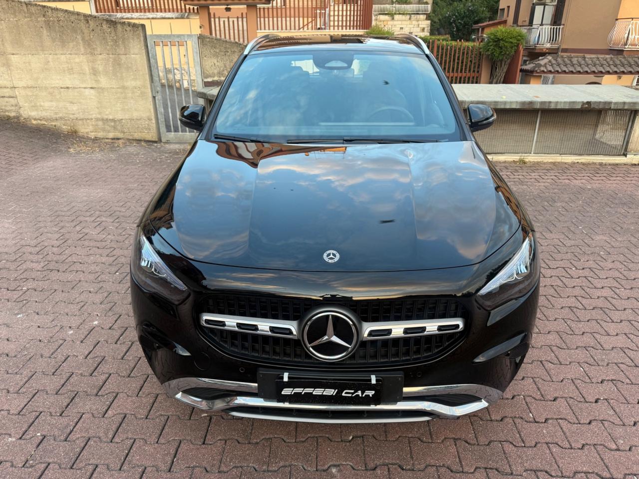 Mercedes-benz GLA 180 Mhev Aut. PARI AL NUOVO - PRONTA CONSEGNA - PREZZO REALE!