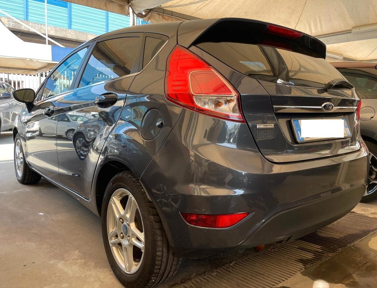 FORD FIESTA 1,2 BENZ.