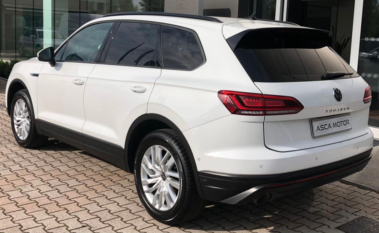 Volkswagen Touareg 3.0 V6 TDI SCR