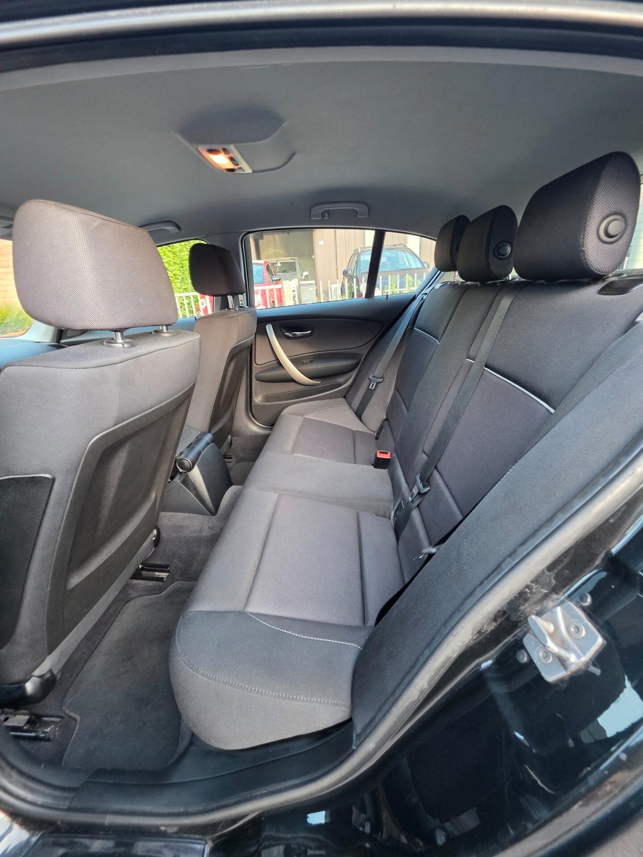 Bmw 118 118d cat 5 porte Futura neopatentati euro5B