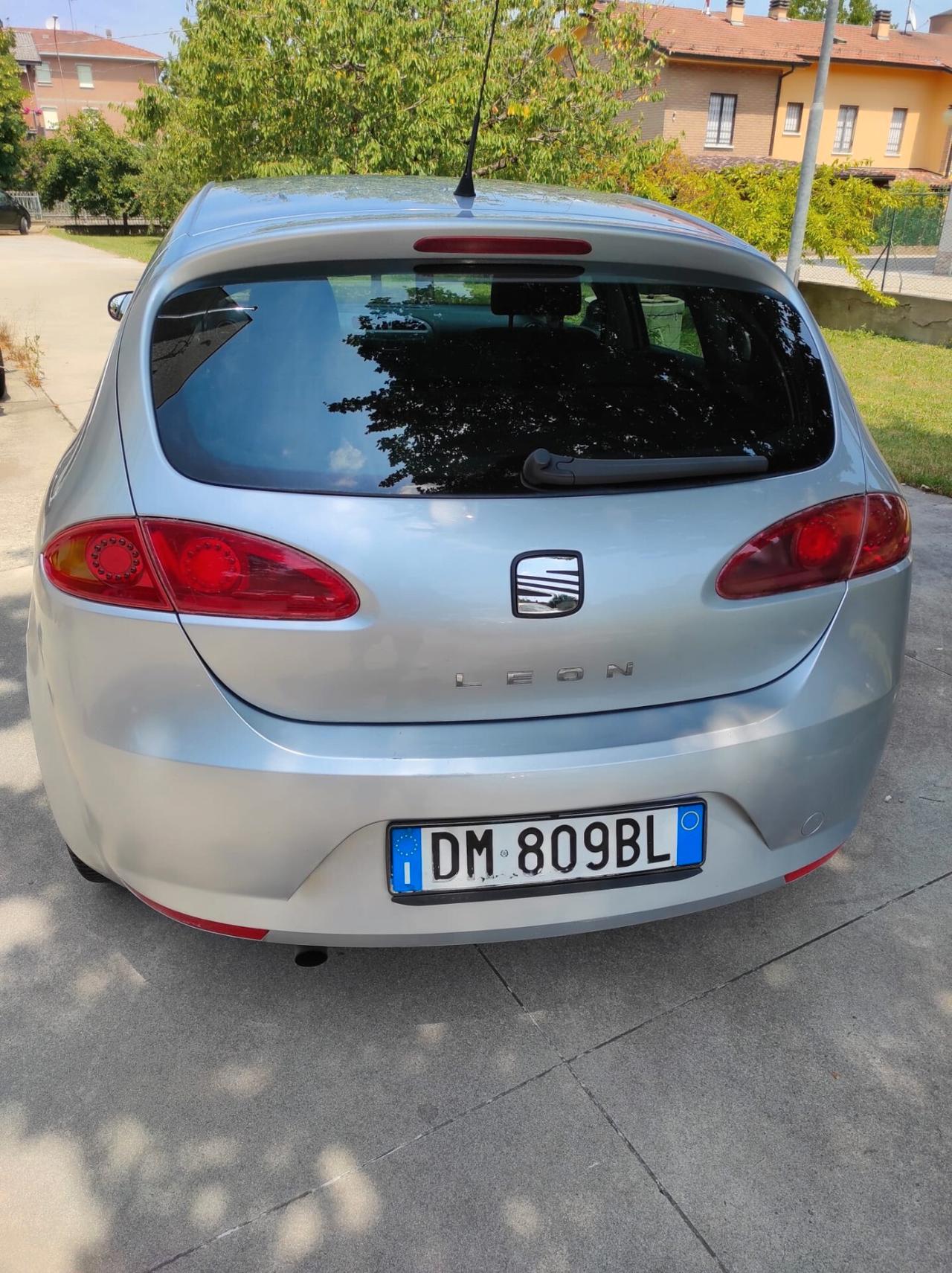 Seat Leon 1.6 Stylance GPL Unico propietario