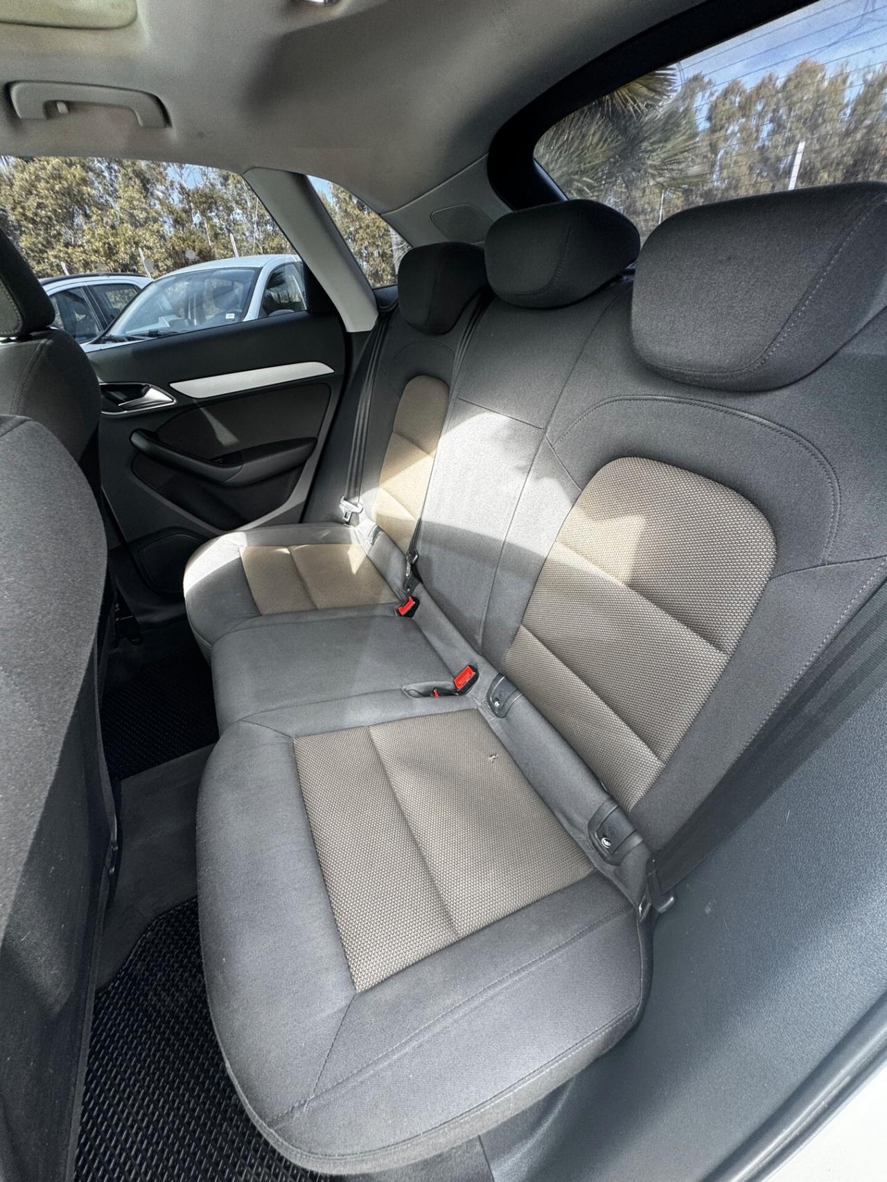 Audi Q3 2.0 TDI quattro S tronic Line Edition