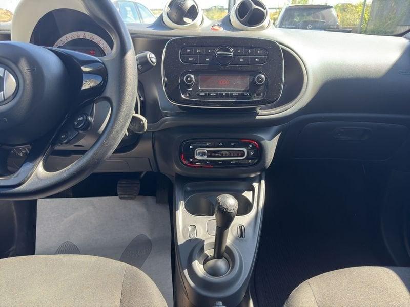 smart fortwo fortwo 70 1.0 twinamic Youngster