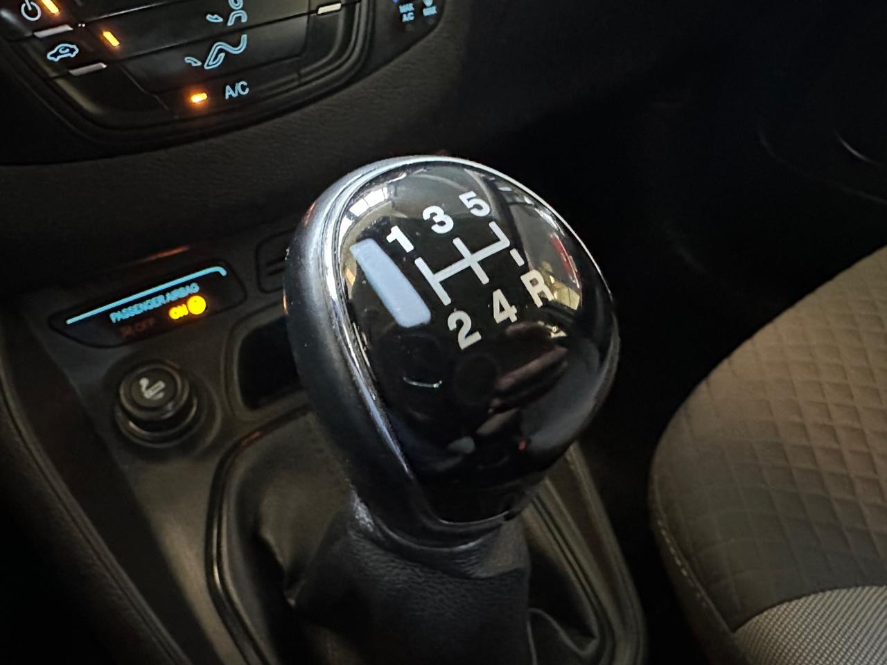 Ford Tourneo Courier 1.0 EcoBoost 100 CV Plus