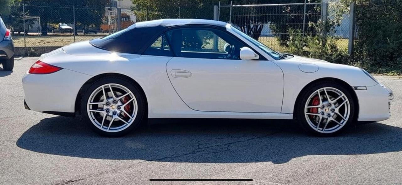 Porsche 997 Carrera 4S Cabriolet