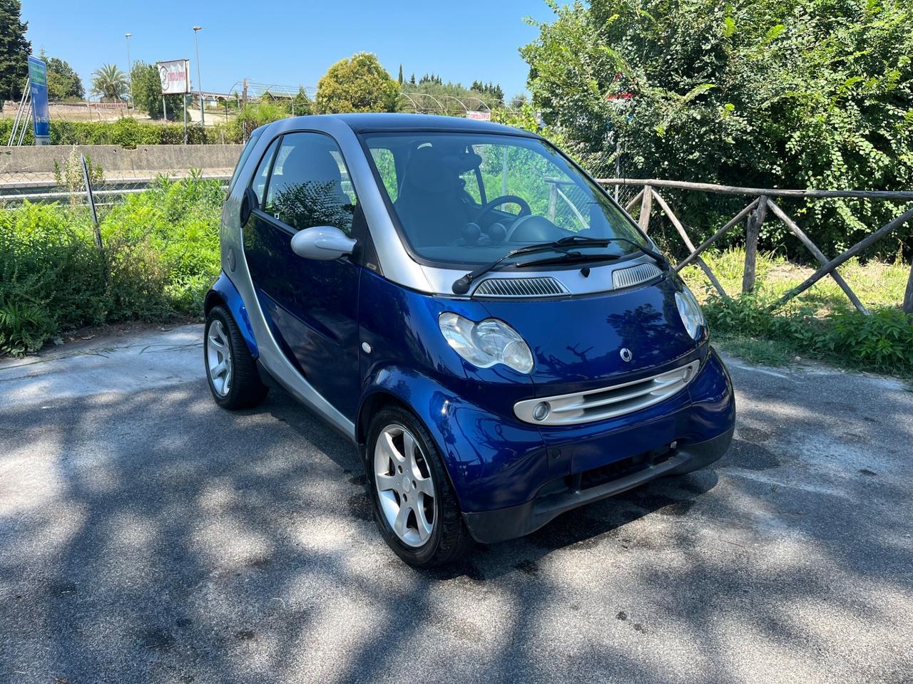 Smart ForTwo 700 coupé passion (45 kW)
