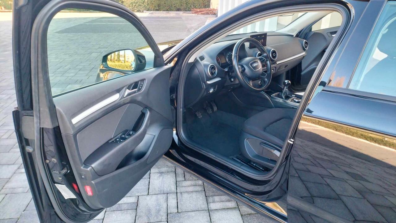 Audi A3 SPB 1.2 TFSI 110 CV Business GPL