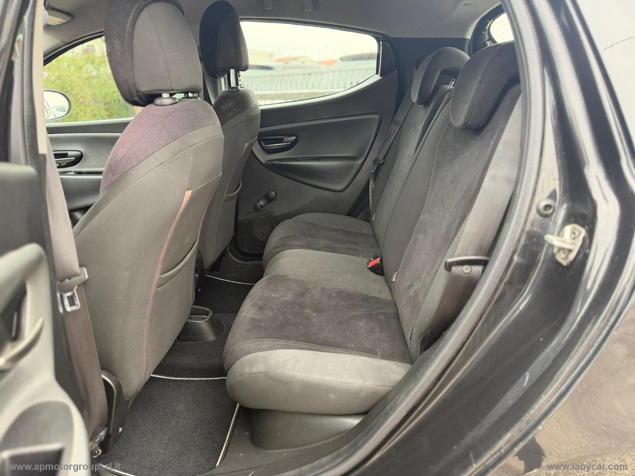 LANCIA Ypsilon 0.9 T.Air 85CV 5p. Met.Ec. Gold