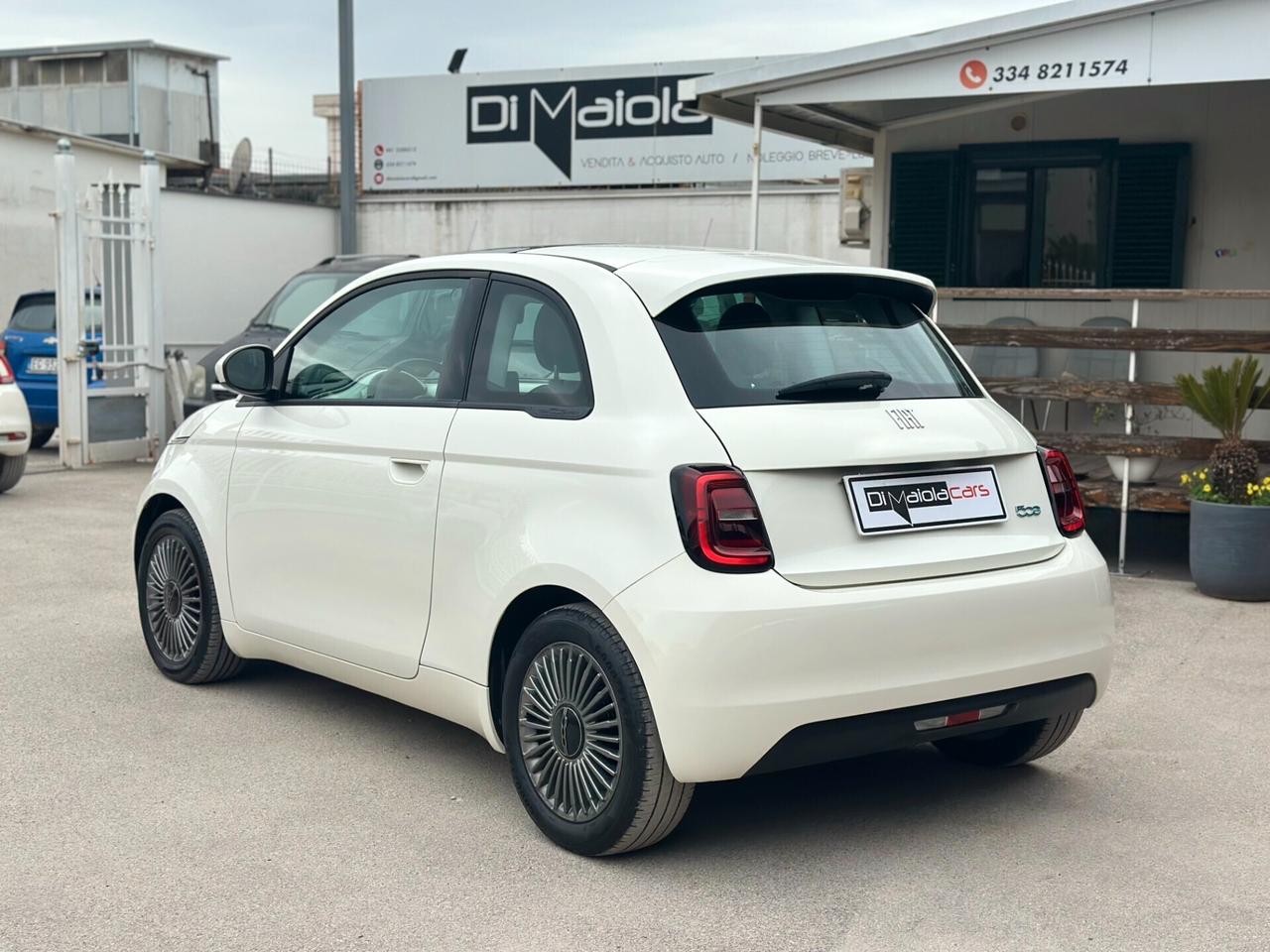 Fiat 500 500e Berlina 42 kWh
