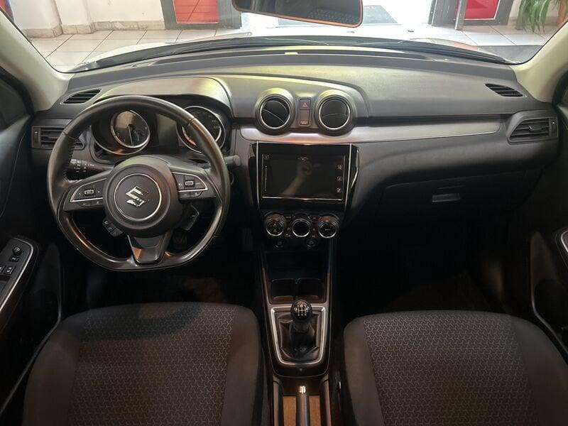 Suzuki Swift 1.2 Hybrid Top
