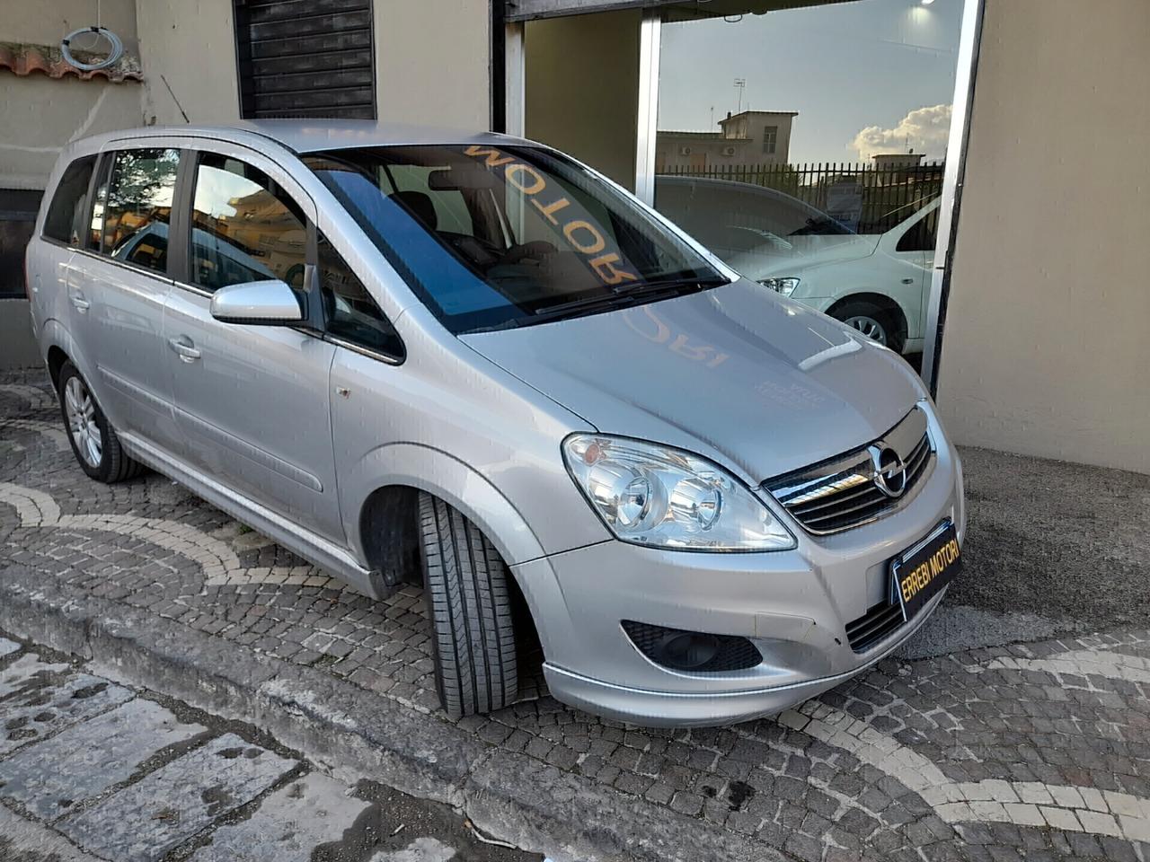 Opel Zafira 1.6 16V ecoM 94CV Cosmo