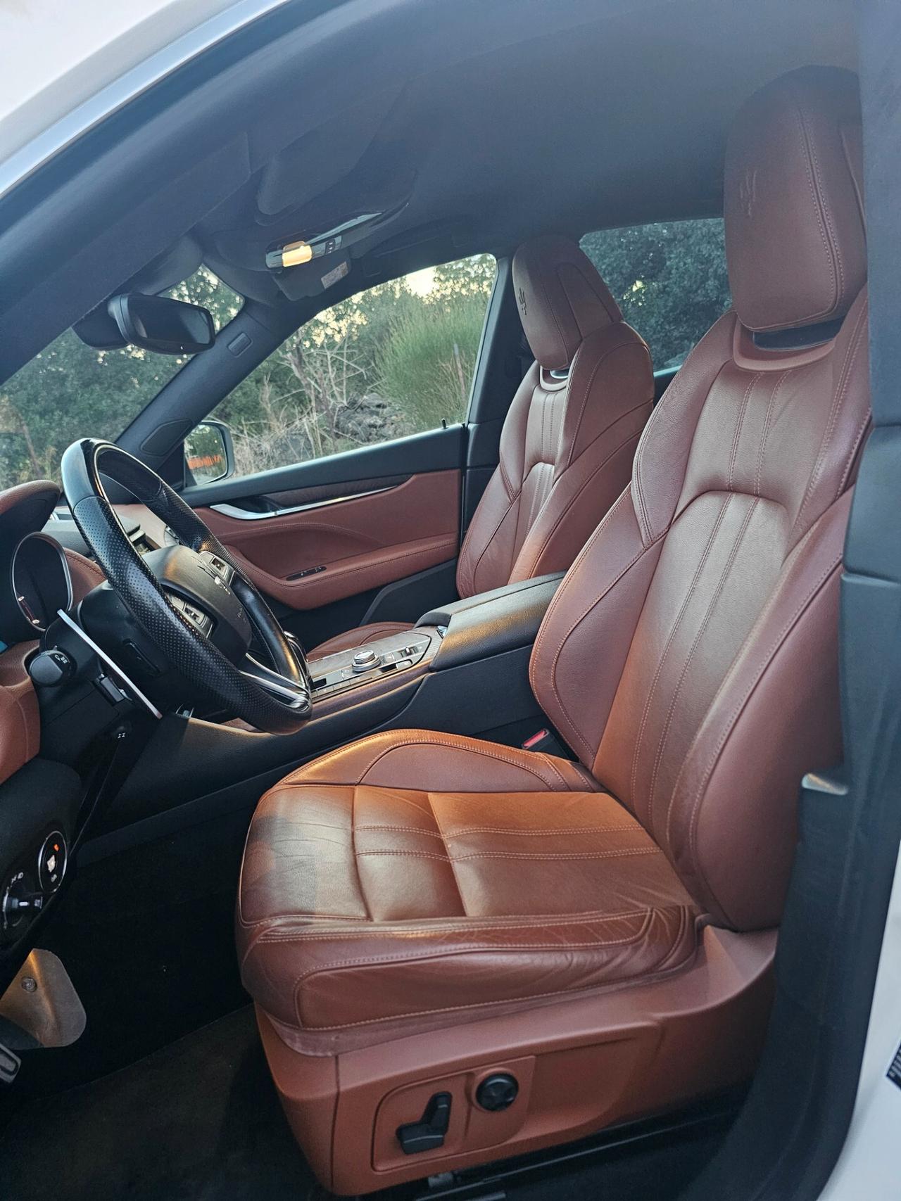 Maserati Levante V6 Diesel 275 CV AWD Gransport