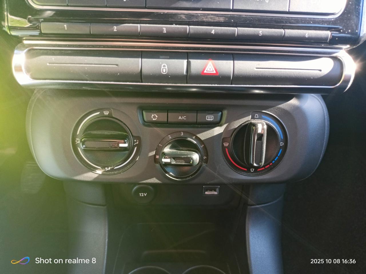 Opel Corsa 1.2 Edition MT5