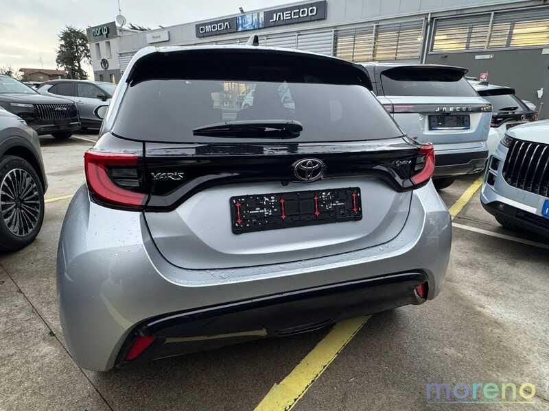 Toyota Yaris 1.5h 130 Lounge