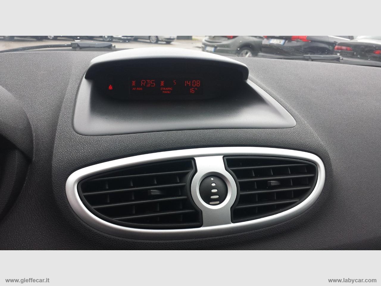 RENAULT Clio 1.2 5p. Luxe