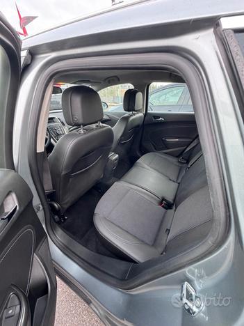 Opel Astra 1.7 CDTI 110CV Sports Tourer Cosmo Flee