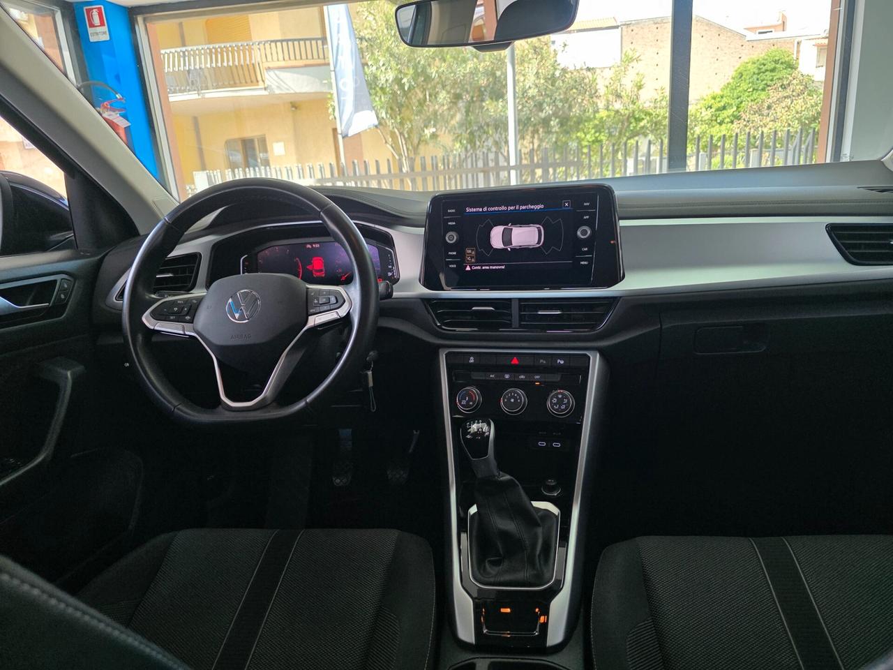 Volkswagen T-Roc 1.0TSI 2022 73000KM UNICOPROPRIETARIO