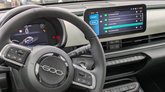 FIAT 600 HYBRID LA PRIMA DCT6 1.2cc 100cv SAFETYPACK