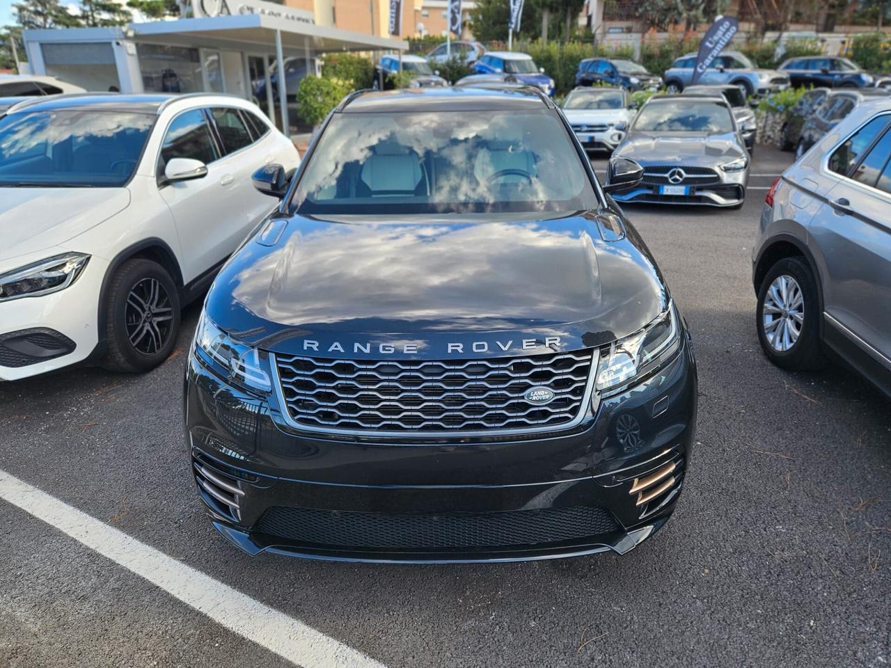 Land Rover Range Rover Velar Range Rover Velar 2.0D I4 240 CV R-Dynamic SE