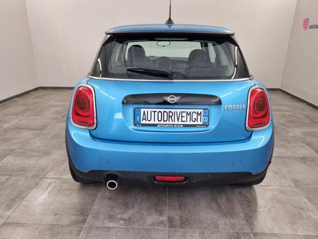MINI Cooper D 1.5 Cooper D AUTOMATICA