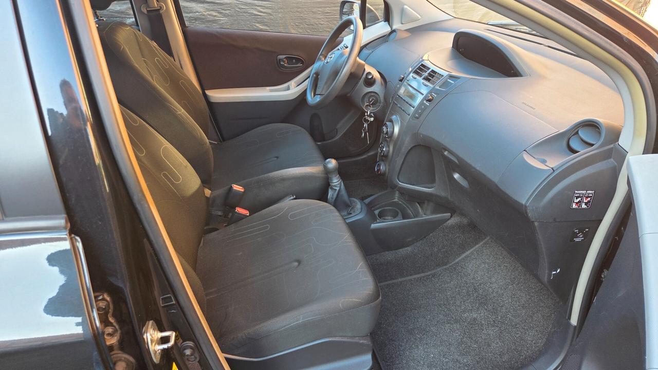 Toyota Yaris 1.0 5 porte Sol unico proprietario km