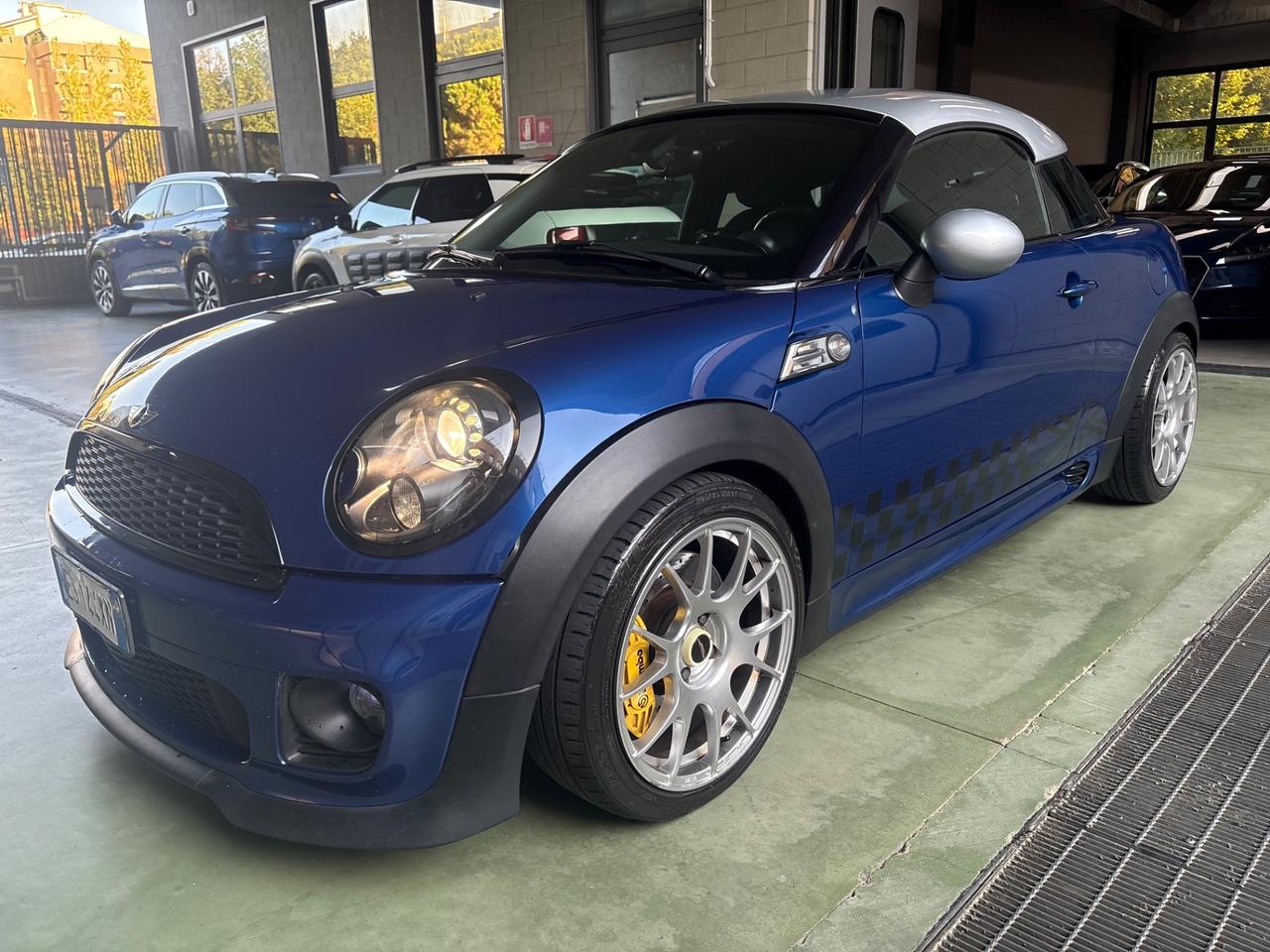 Mini Cooper Coupe 1.6 Coupé Allestimento John Works.