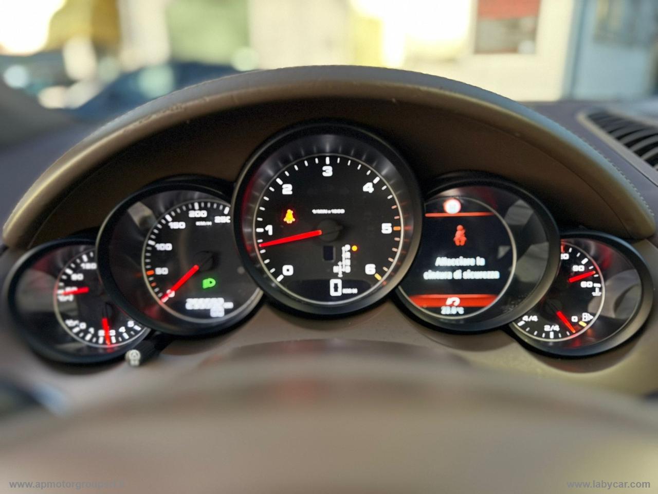 PORSCHE Cayenne 3.0 Diesel