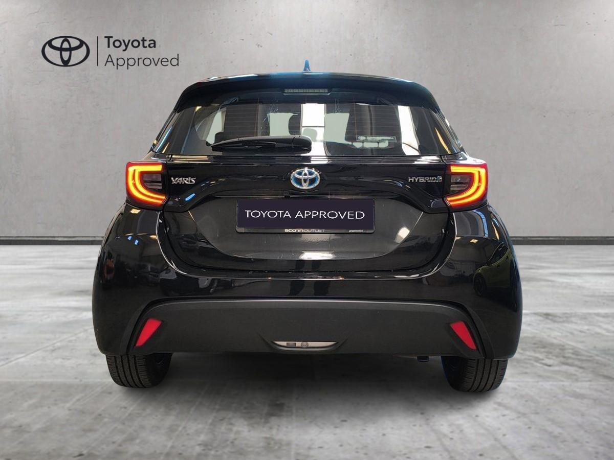 TOYOTA Yaris 4ª serie - Yaris 1.5 Hybrid 5 porte Trend