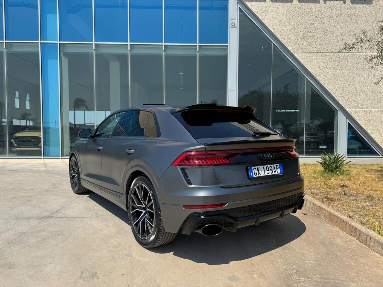 Audi Q8 SQ8 TFSI quattro tiptronic sport attitude possibilità noleggio no scoring